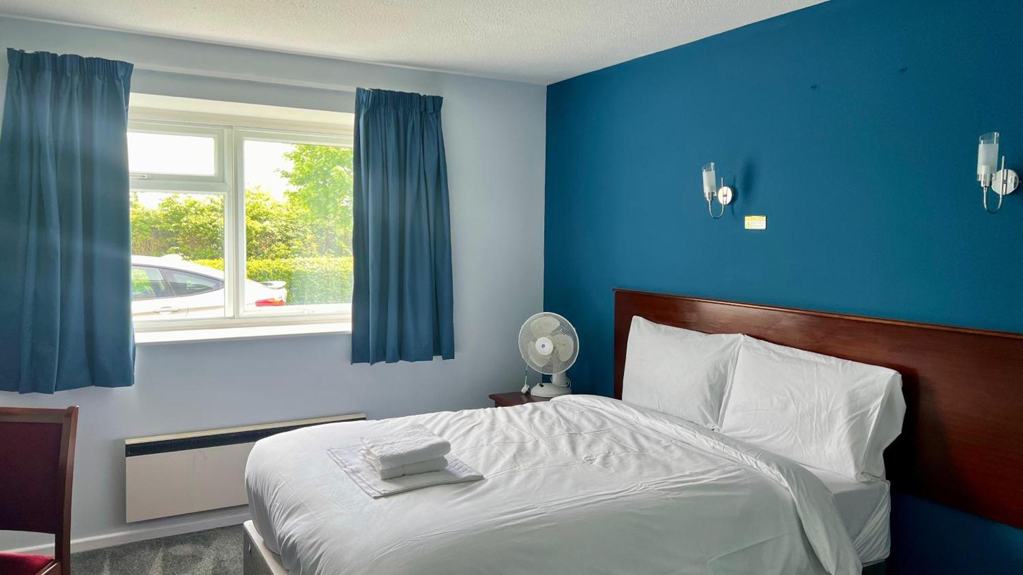Mk Hotel Milton Keynes Esterno foto